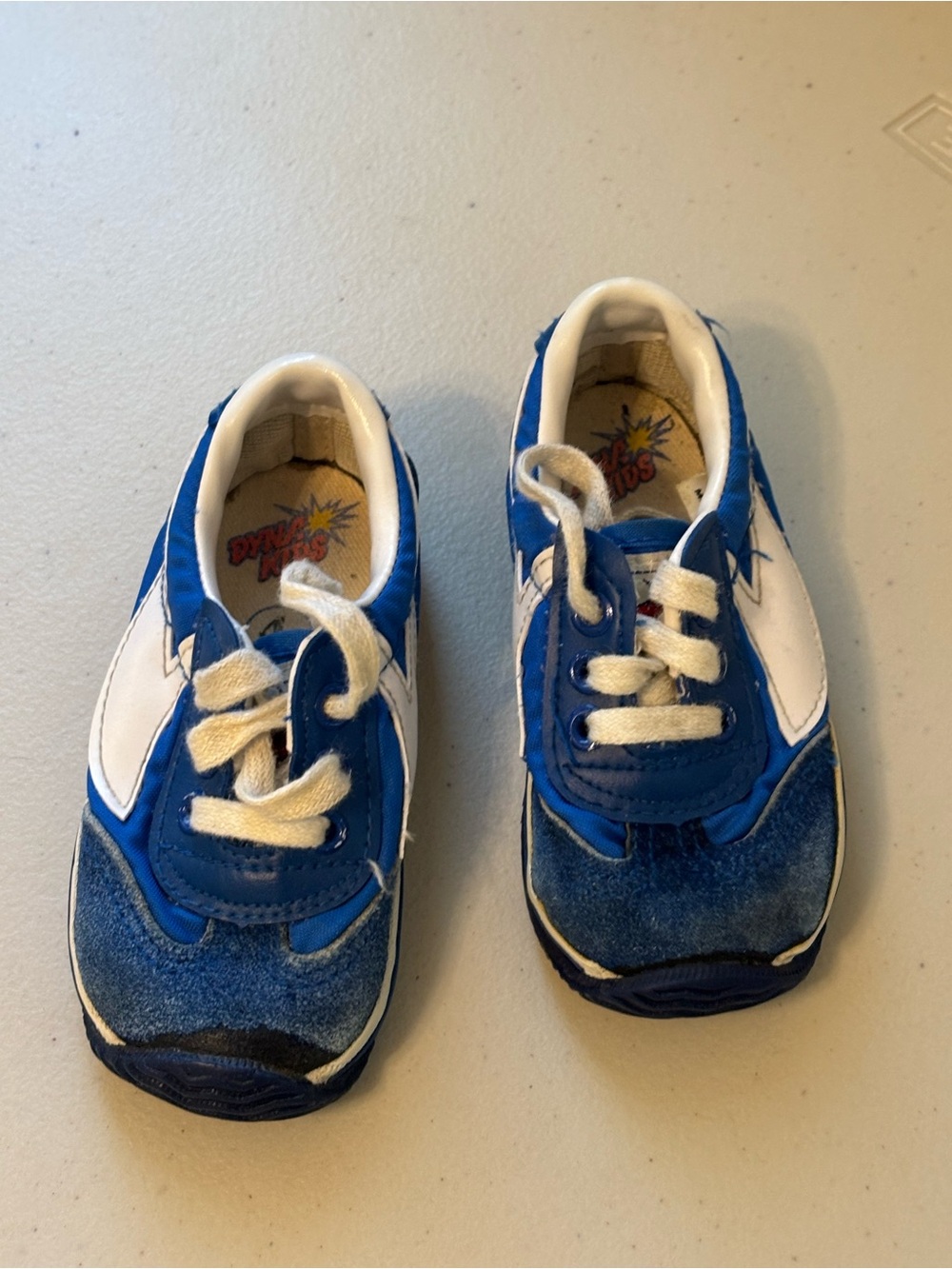 Vintage Dyna Kids Blue and White Lace-Up Sneakers
